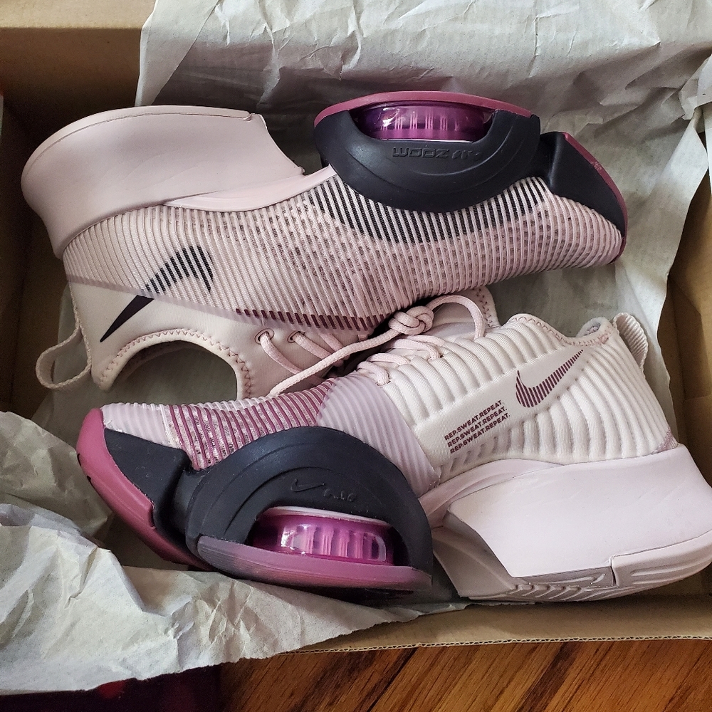 Nike WMNS Air Zoom Superrep - Size 7.5